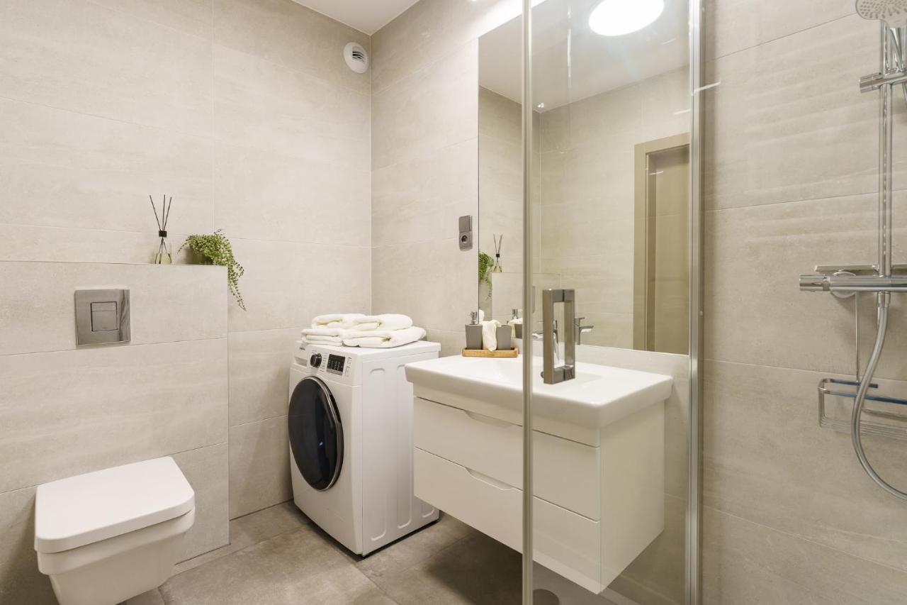 Apartamenty Fenomen - Premium Park & Sea, Nadmorskie Tarasy Free Parking, Swimming Pool, Sauna And Other! Колобжег Екстер'єр фото